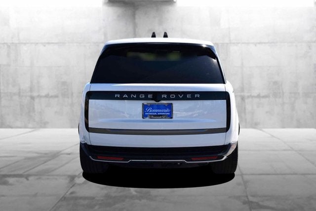 2025 Land Rover Range Rover SE