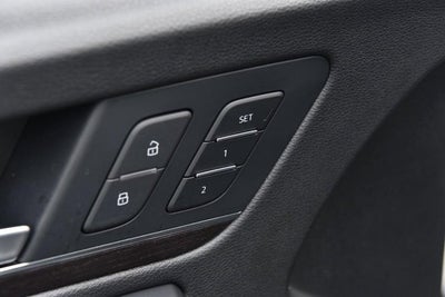 2022 Audi Q5 S line Premium Plus