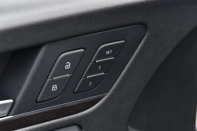 2022 Audi Q5 S line Premium Plus