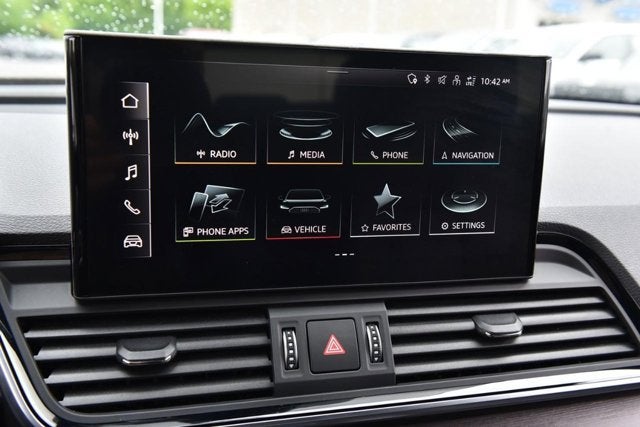 2022 Audi Q5 S line Premium Plus