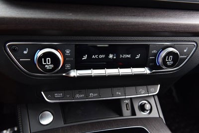2022 Audi Q5 S line Premium Plus