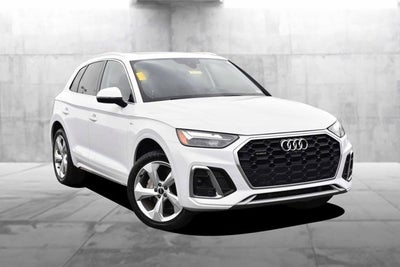2022 Audi Q5 S line Premium Plus
