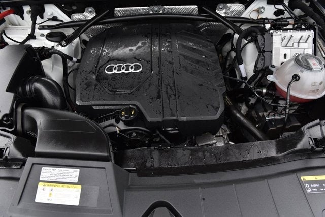 2022 Audi Q5 S line Premium Plus