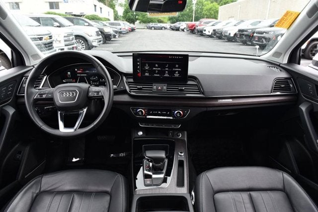 2022 Audi Q5 S line Premium Plus