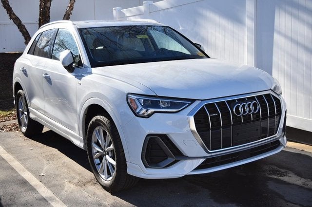 2022 Audi Q3 S line Premium Plus