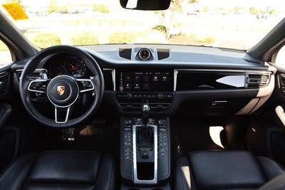 2020 Porsche Macan AWD
