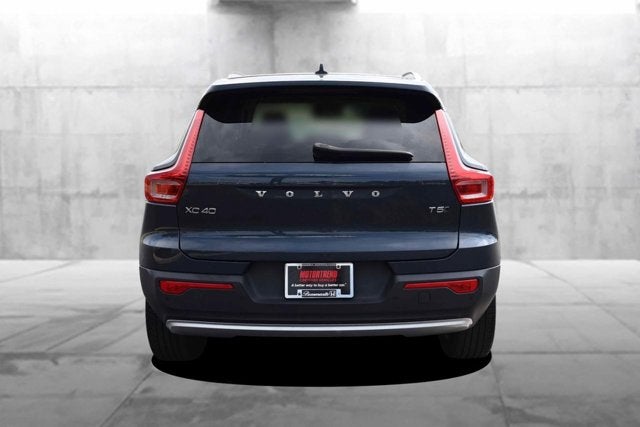 2022 Volvo XC40 Inscription
