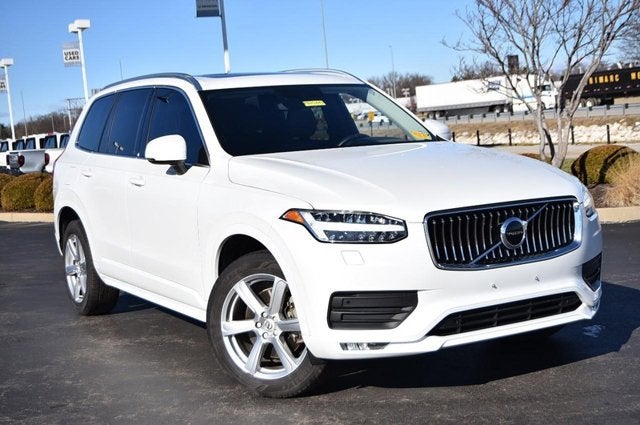 2021 Volvo XC90 Momentum