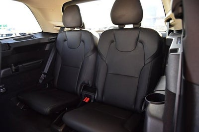 2021 Volvo XC90 Momentum