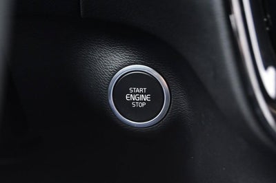 2023 Volvo XC40 Core