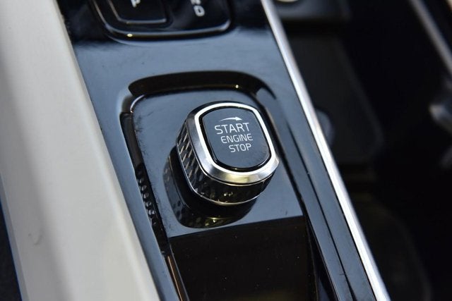 2025 Volvo V60 Cross Country Plus
