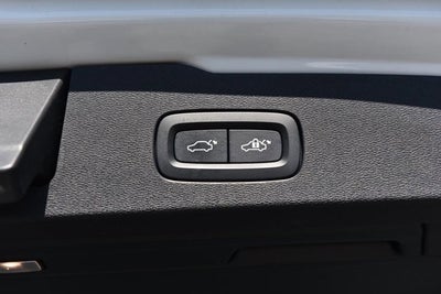 2025 Volvo V60 Cross Country Plus