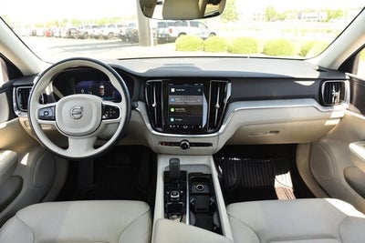 2025 Volvo V60 Cross Country Plus