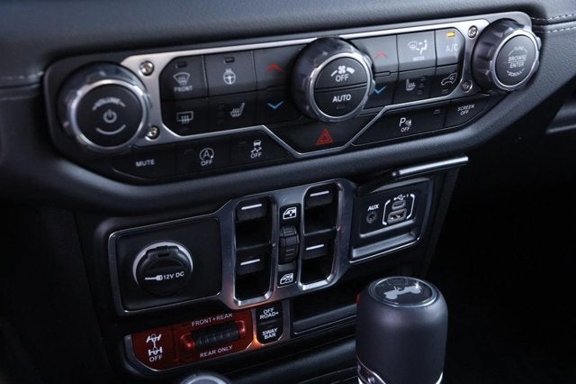 2025 Jeep Wrangler Rubicon X