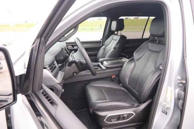 2023 Jeep Wagoneer L Series II