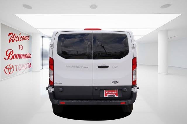 2016 Ford Transit Wagon XLT