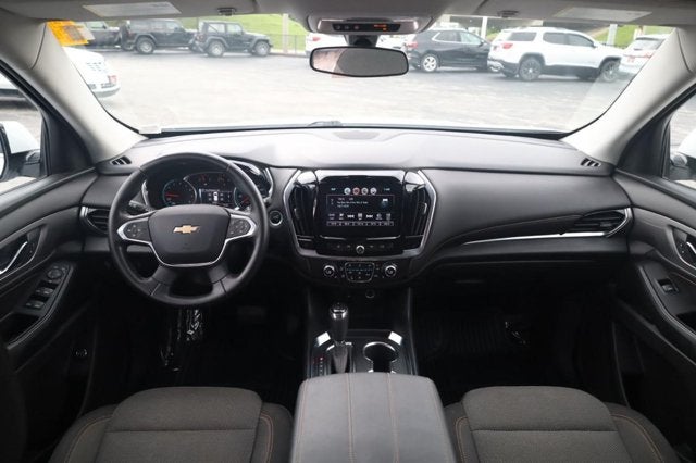 2018 Chevrolet Traverse LT Cloth