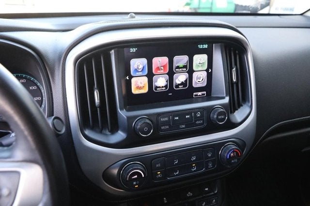 2017 GMC Canyon 4WD SLT