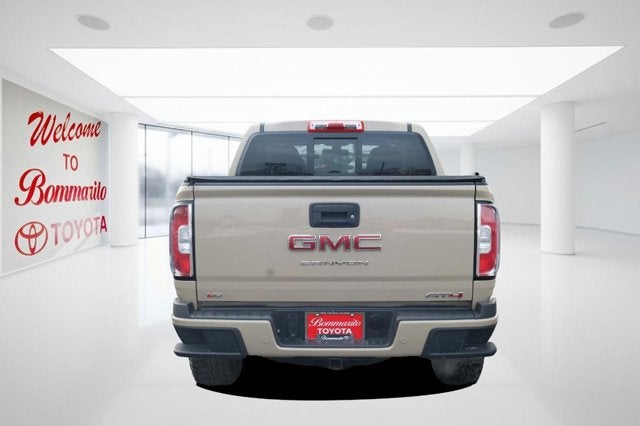 2022 GMC Canyon 4WD AT4 w/Leather