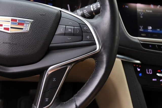 2017 Cadillac XT5 Premium Luxury FWD