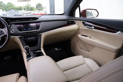 2017 Cadillac XT5 Premium Luxury FWD