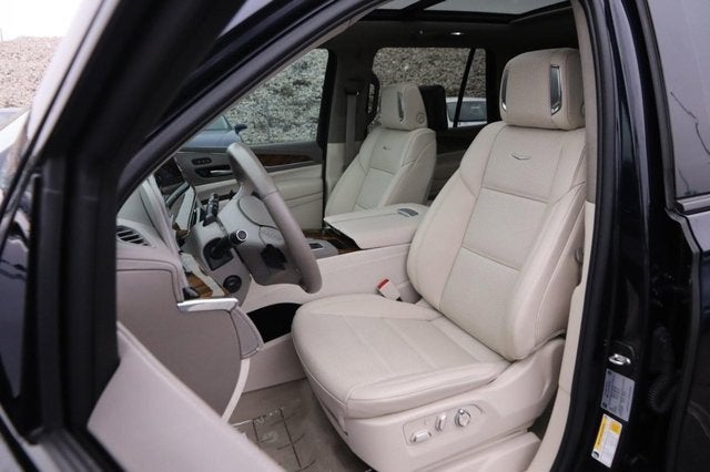 2024 Cadillac Escalade 4WD Sport Platinum