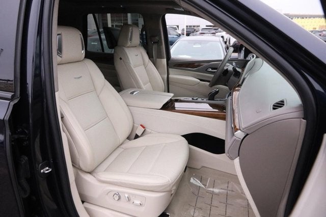 2024 Cadillac Escalade 4WD Sport Platinum