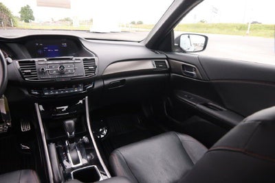 2017 Honda Accord Sedan Sport SE