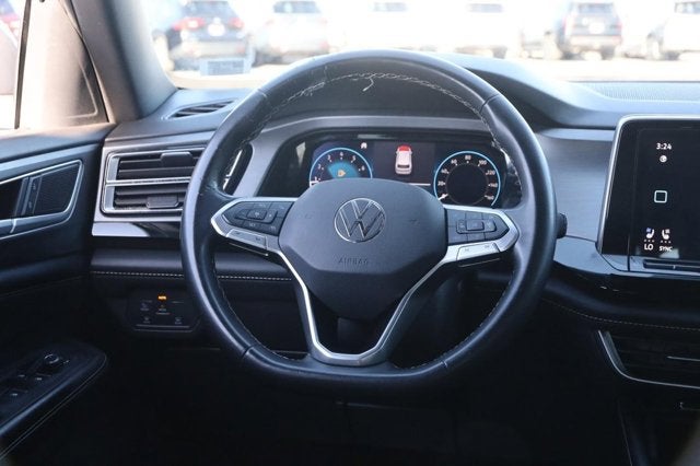 2024 Volkswagen Atlas Cross Sport 2.0T SE w/Technology