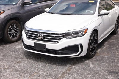 2021 Volkswagen Passat 2.0T R-Line