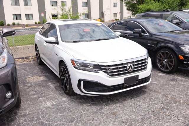 2021 Volkswagen Passat 2.0T R-Line