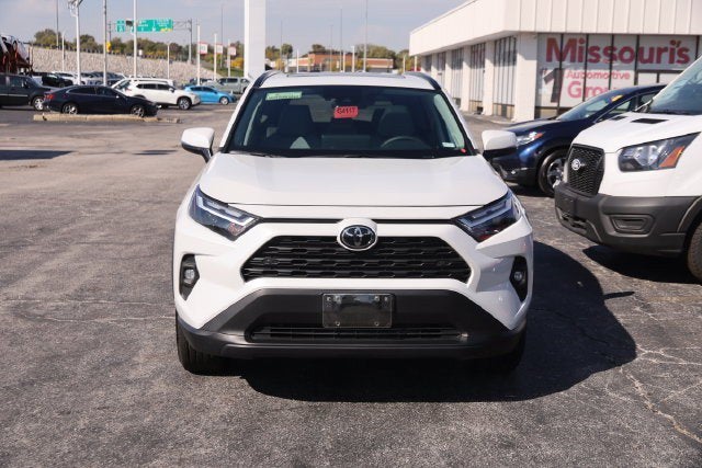 2025 Toyota RAV4 XLE Premium