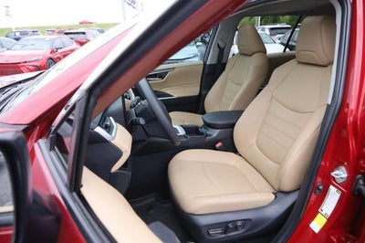 2025 Toyota RAV4 Hybrid XLE Premium