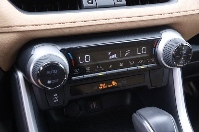 2025 Toyota RAV4 Hybrid XLE Premium