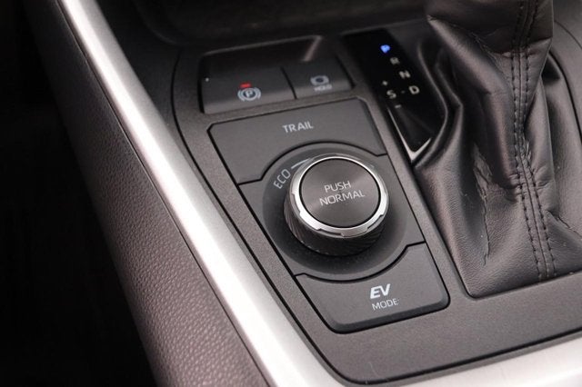 2025 Toyota RAV4 Hybrid XLE Premium