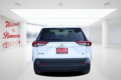2024 Toyota RAV4 LE