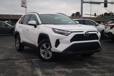2025 Toyota RAV4 XLE