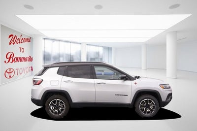 2024 Jeep Compass Trailhawk