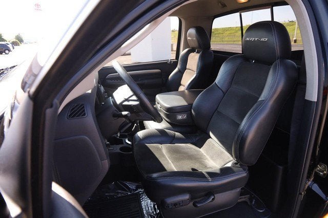 2004 Dodge Ram SRT-10 SRT-10