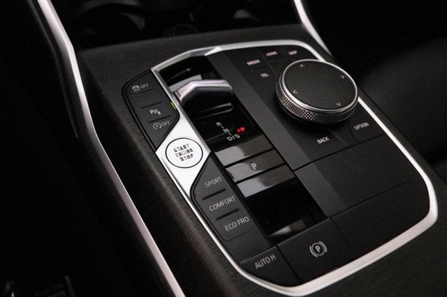 2023 BMW 3 Series 330i xDrive