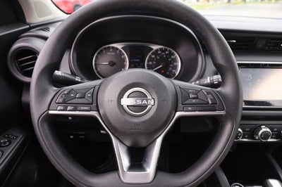 2022 Nissan Kicks S