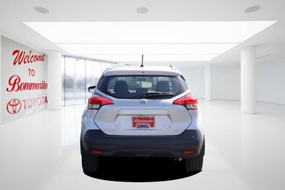 2020 Nissan Kicks SV