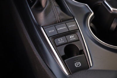 2019 Toyota Camry Hybrid XLE
