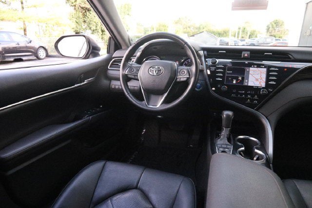 2019 Toyota Camry Hybrid XLE
