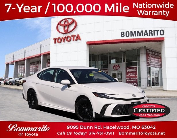 2025 Toyota Camry SE