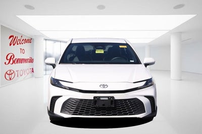 2025 Toyota Camry SE