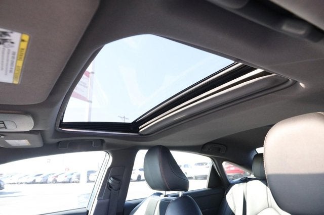 2020 Toyota Avalon Hybrid XSE