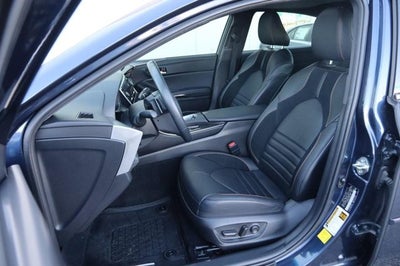 2020 Toyota Avalon Hybrid XSE