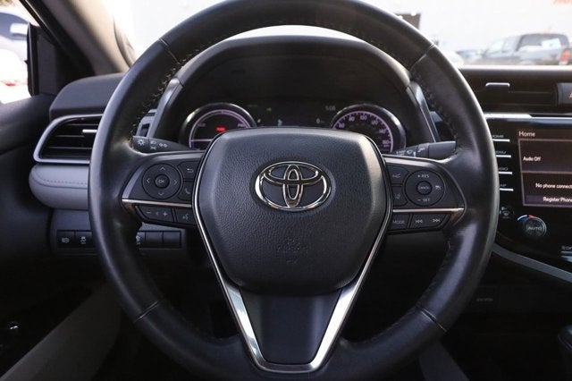 2020 Toyota Camry Hybrid XLE