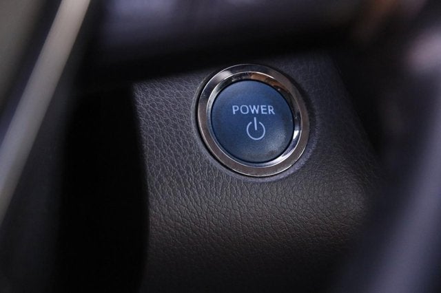 2020 Toyota Camry Hybrid XLE